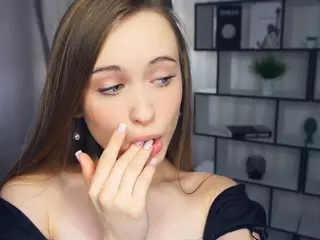 FeliceBellas's Live Sex Cam Show
