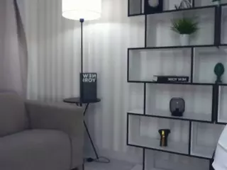 FeliceBellas's Live Sex Cam Show