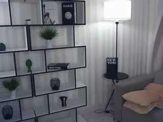 FeliceBellas's Live Sex Cam Show