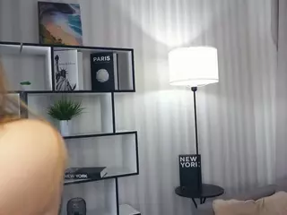 FeliceBellas's Live Sex Cam Show