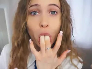 FeliceBellas's Live Sex Cam Show