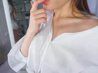 FeliceBellas's Live Sex Cam Show