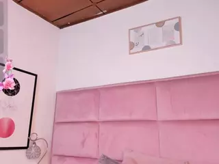 Marianna Ray's Live Sex Cam Show