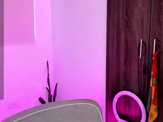 MaryJaneLovers's Live Sex Cam Show