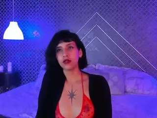 Nikii's Live Sex Cam Show