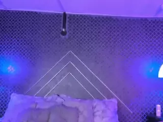 Nikii's Live Sex Cam Show