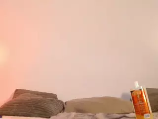 Caro-beach-DH's Live Sex Cam Show