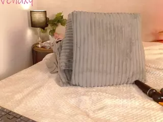 Caro-beach-DH's Live Sex Cam Show