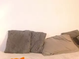 Caro-beach-DH's Live Sex Cam Show