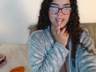 Caro-beach-DH's Live Sex Cam Show