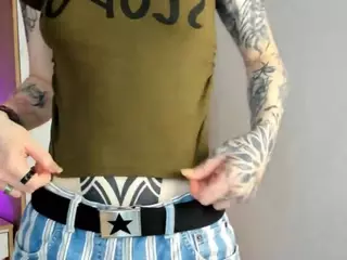 EdwinaDarlington's Live Sex Cam Show