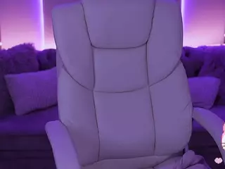 EviStar's Live Sex Cam Show