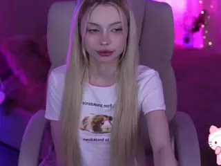 EviStar's Live Sex Cam Show