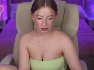 SilverrMoon's Live Sex Cam Show