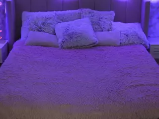 SilverrMoon's Live Sex Cam Show