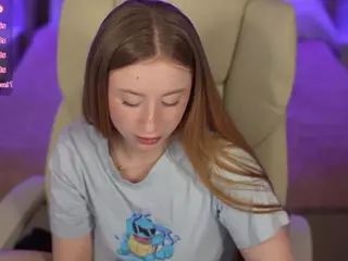 SilverrMoon's Live Sex Cam Show