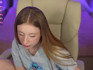 SilverrMoon's Live Sex Cam Show