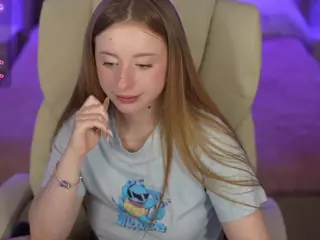 SilverrMoon's Live Sex Cam Show