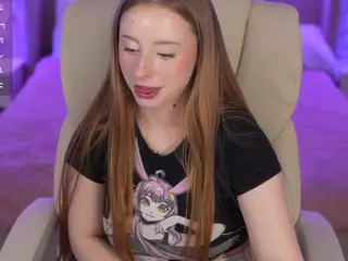 SilverrMoon's Live Sex Cam Show
