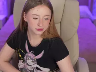 SilverrMoon's Live Sex Cam Show