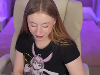 SilverrMoon's Live Sex Cam Show