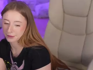 SilverrMoon's Live Sex Cam Show