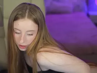 SilverrMoon's Live Sex Cam Show