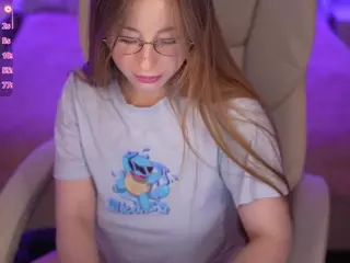 SilverrMoon's Live Sex Cam Show