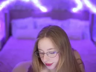 SilverrMoon's Live Sex Cam Show