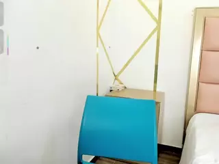 Alina-Chapman's Live Sex Cam Show