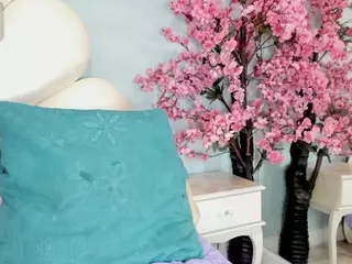 Alina-Chapman's Live Sex Cam Show
