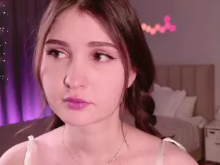 EvaBunnyrot's Live Sex Cam Show