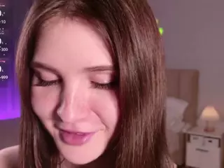 EvaBunnyrot's Live Sex Cam Show