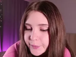 EvaBunnyrot's Live Sex Cam Show