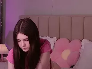 EvaBunnyrot's Live Sex Cam Show
