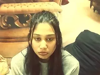 IndianPrettySmile's Live Sex Cam Show