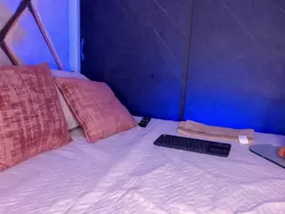 katheriin-mons's Live Sex Cam Show