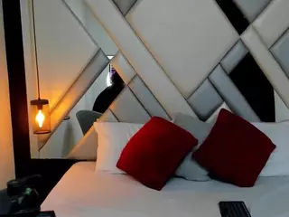 Nina-Passionf's Live Sex Cam Show