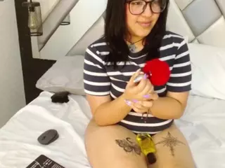 Nina-Passionf's Live Sex Cam Show
