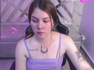 PAULASMALLTITS's Live Sex Cam Show
