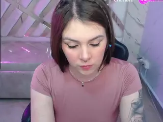 PAULASMALLTITS's Live Sex Cam Show