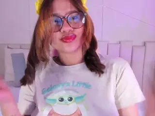 Tania-Moon's Live Sex Cam Show