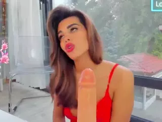 Bella-Posh's Live Sex Cam Show