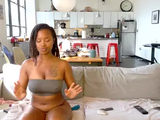 Angelic Hazel's Live Sex Cam Show