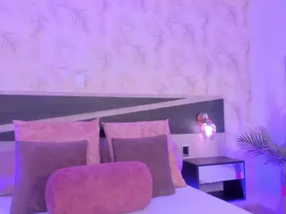 Keira Corleone's Live Sex Cam Show