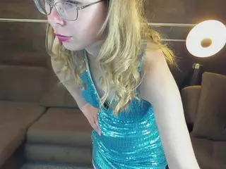LilyFoxyy's Live Sex Cam Show