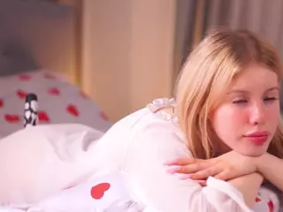 Lina's Live Sex Cam Show