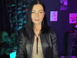 MonicaCheerful's Live Sex Cam Show
