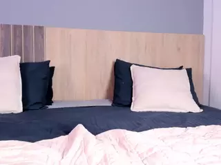 ashly-hills's Live Sex Cam Show