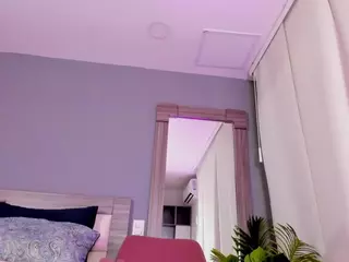 ashly-hills's Live Sex Cam Show